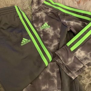 boys adidas khaki tracksuit